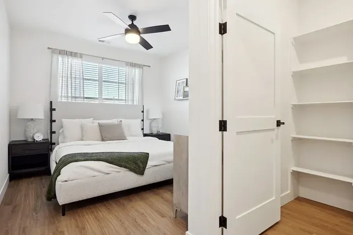 The Pendant Southlands Bedroom