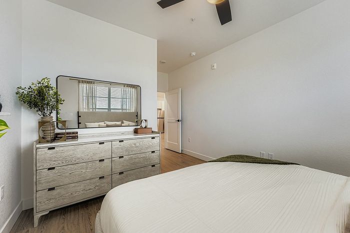 The Pendant Southlands Bedroom