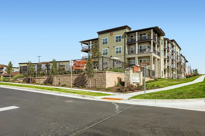Stone Mesa Exterior