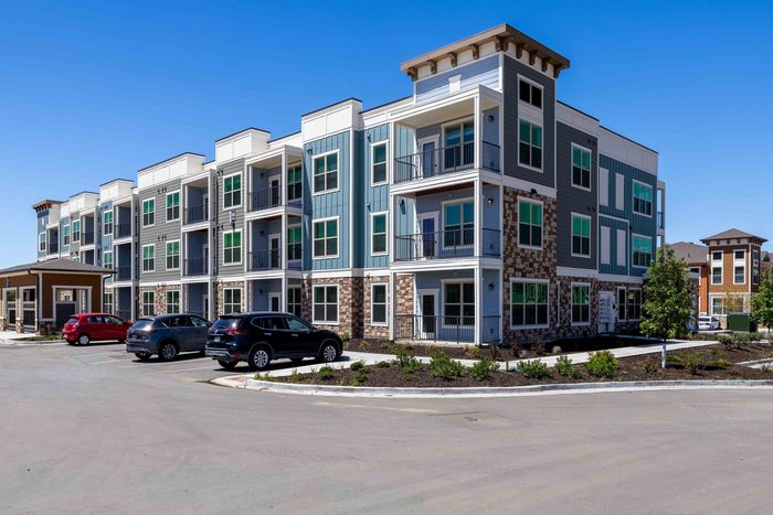 Exterior view of a Garrett Parker apartment building in Parker, CO