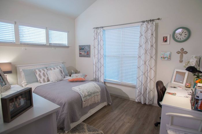 District+at+Clemson+Off+Campus+Housing