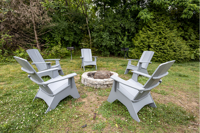 Outdoor Lounge