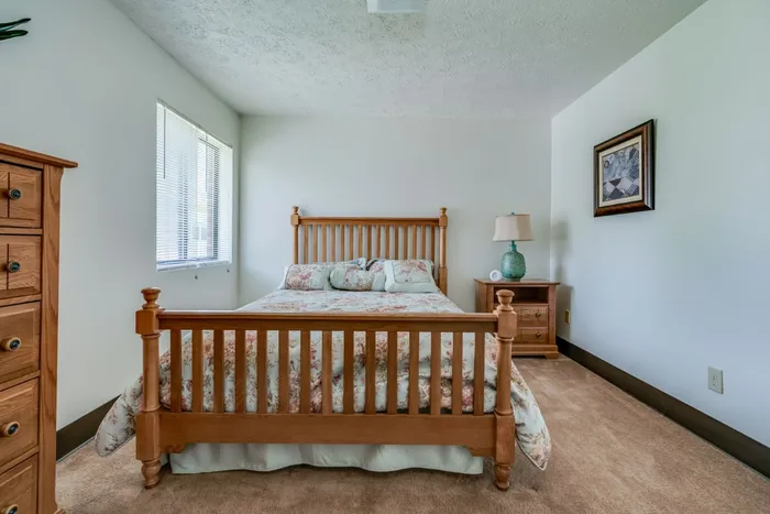 Bedroom | Parkstead Black River | Watertown, NY