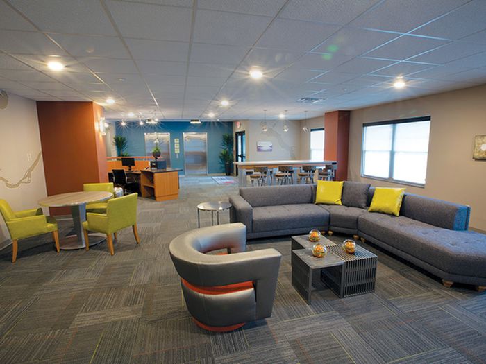 Resident Clubhouse | College Suites at City Station East | Troy Apartments