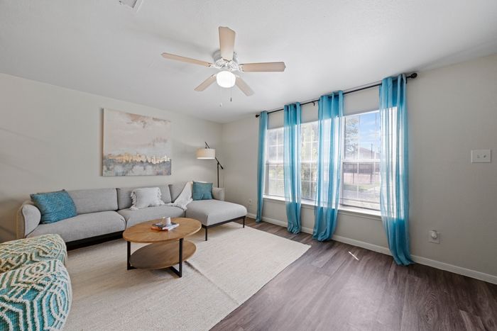 Leah Avenue Townhomes Living Room