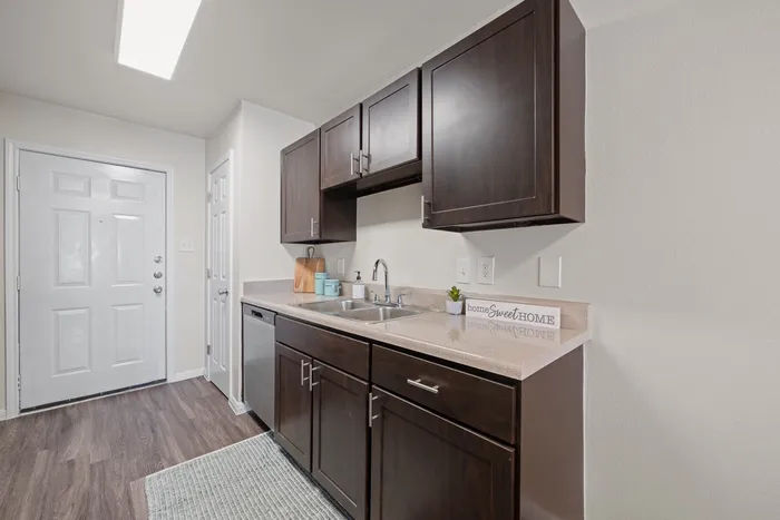 Leah Avenue Townhomes Kitchen