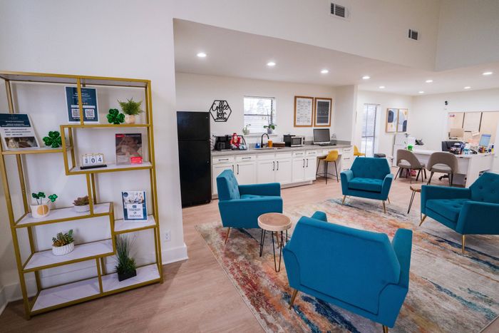 Leasing Office
