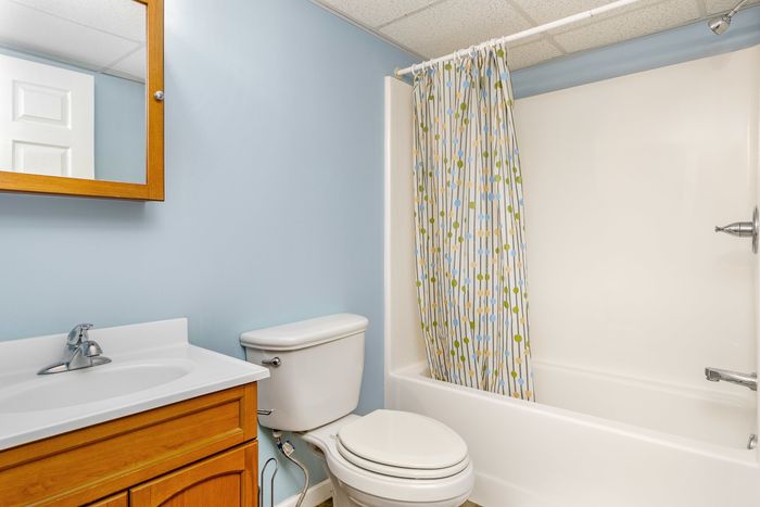 Traditional Bathroom