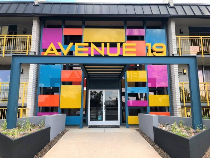 Avenue 19 Exterior Building