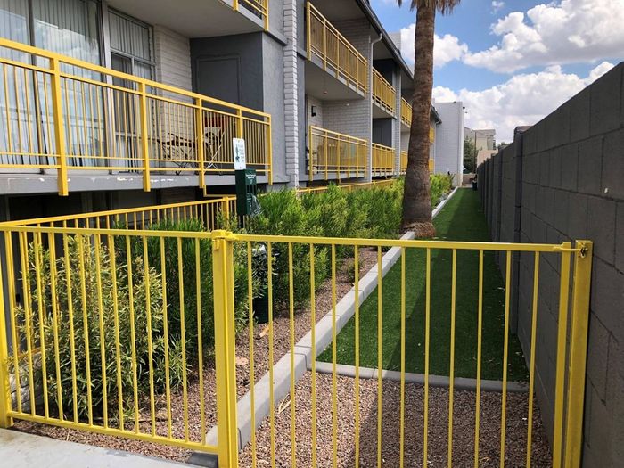 Avenue 19 Exterior Building