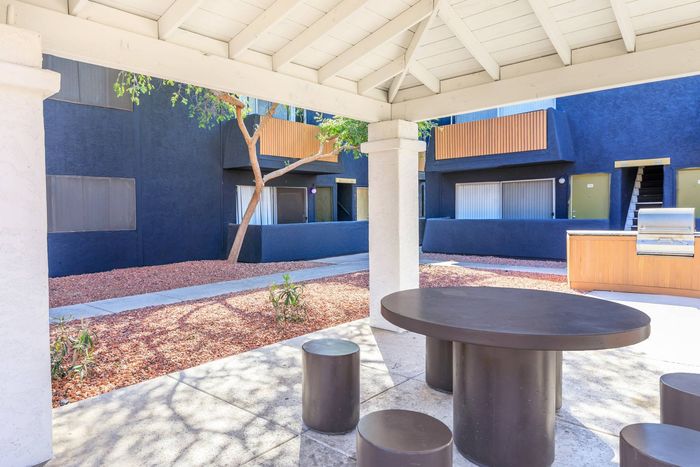 Bingham Blocks Apartments