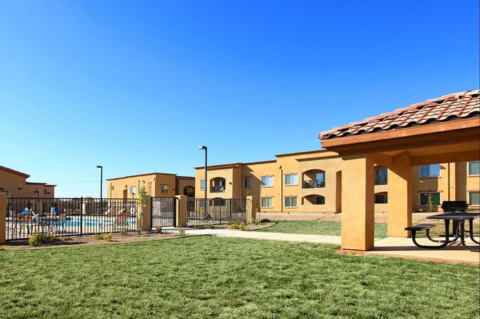 Raintree Exterior View of Apartment