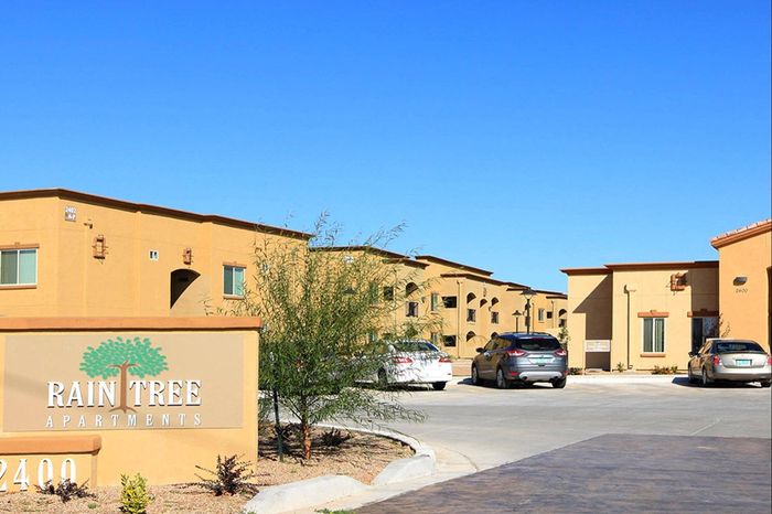 Raintree Street view of the apartments