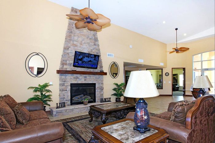 Raintree Community TV Lounge
