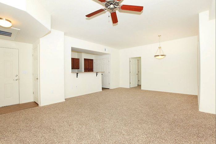 Raintree Luxurious Living Room