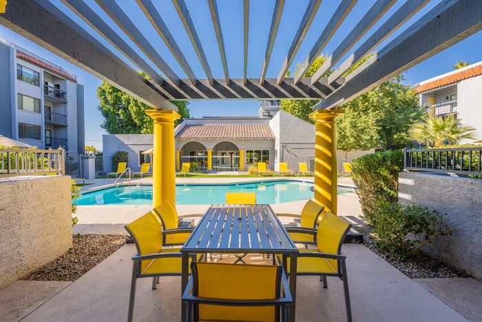 Midtown Flats Pool