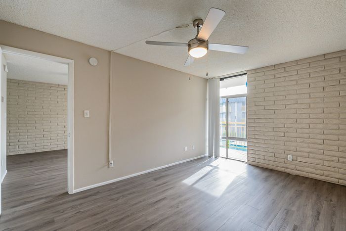 Avenue 19 Bedroom