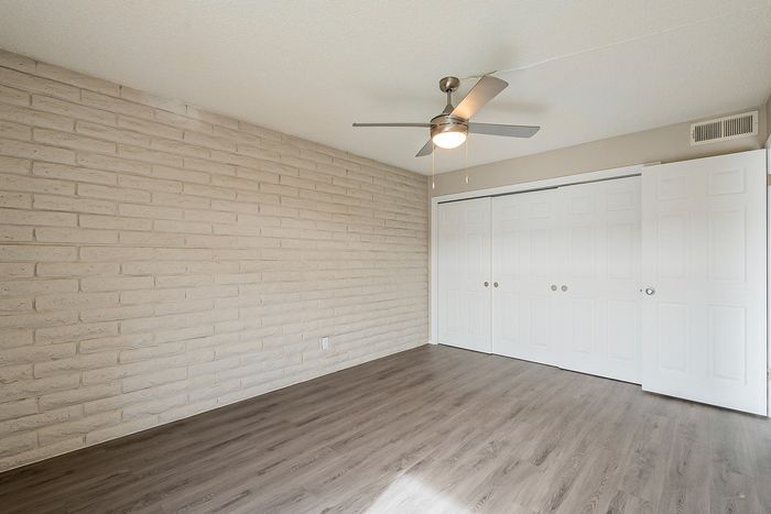 Avenue 19 Bedroom