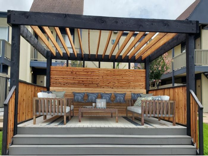 Outdoor Lounge