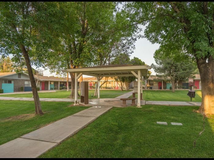 Parkside courtyard