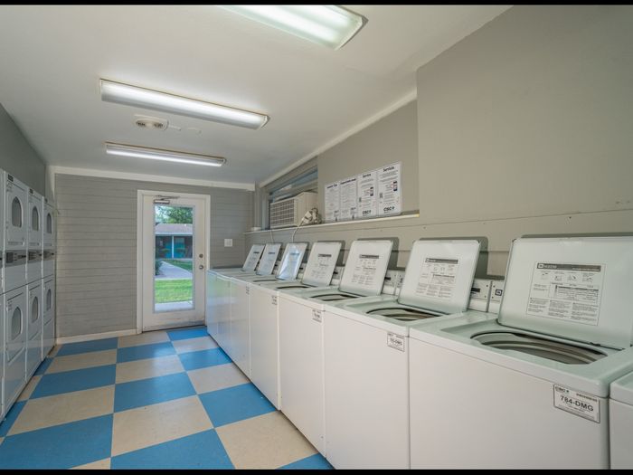 Parkside laundry facility