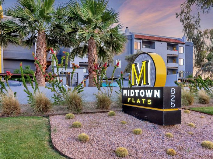 Midtown Flats exterior