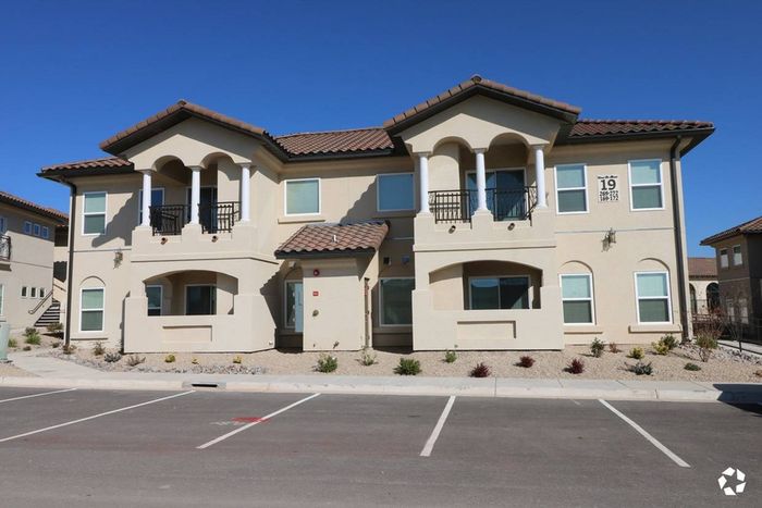 Pecos Vista Exterior View