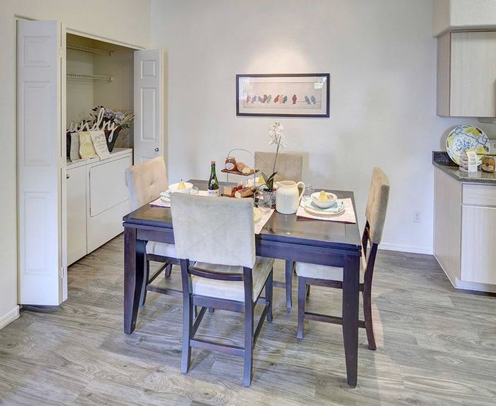 Colores del Sol Dining Area