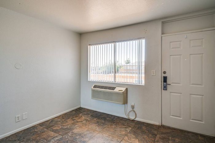 Sunset Sound Studio Apartments
