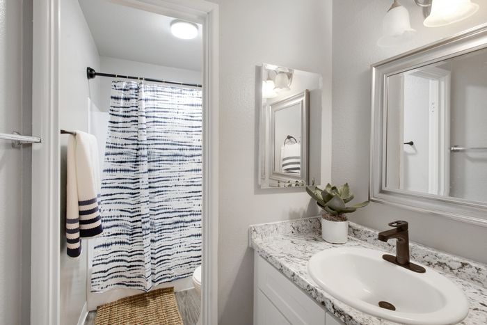 Sunrise on Bethany - Model Unit Bathroom