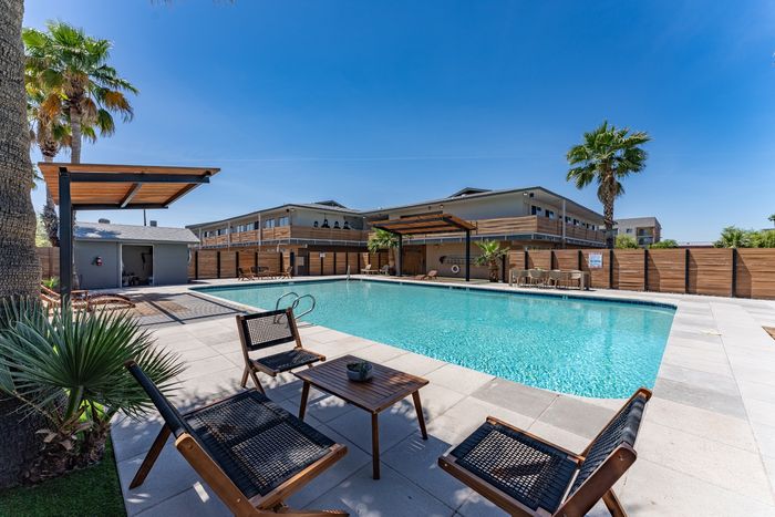 Sunset Sound Pool
