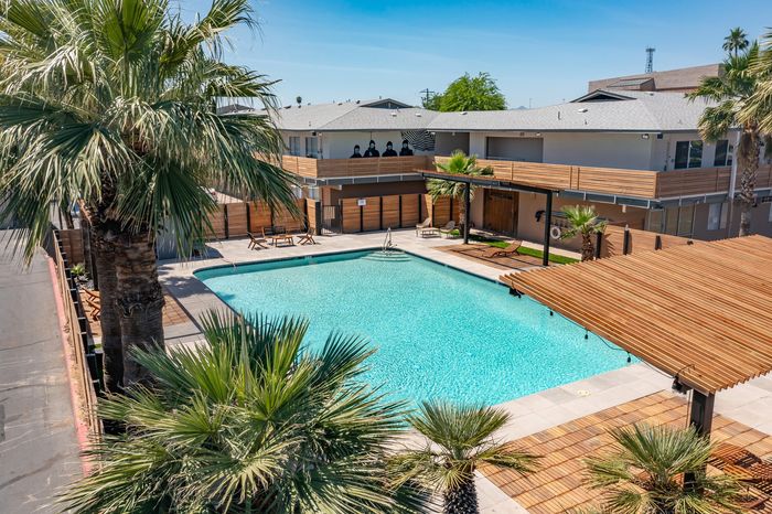 Sunset Sound Pool