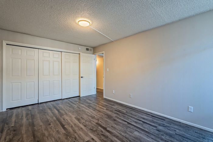 Avenue 19 Bedroom