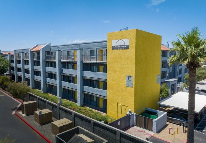 Midtown Flats exterior