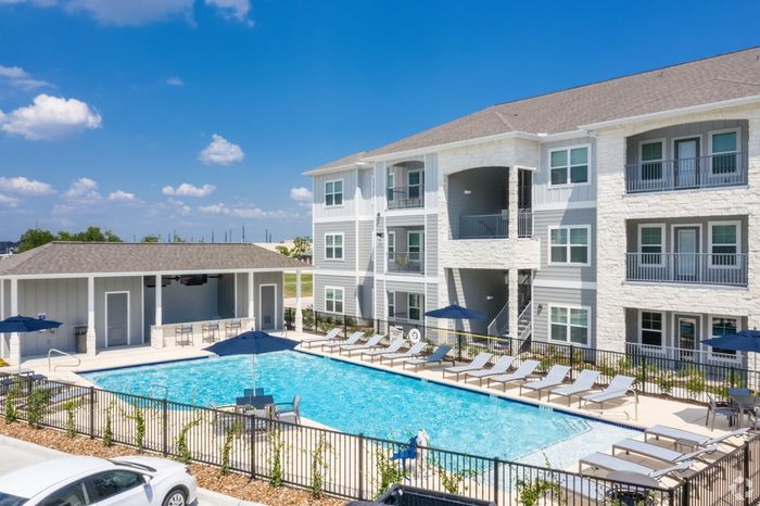 Silverwood at Hackberry Creek Apartments, Baytown, Texas