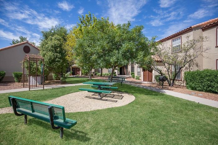 Casas de Soledad Picnic Areas