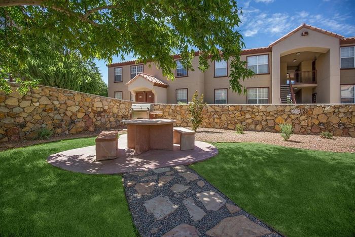 Casas de Soledad Picnic Areas