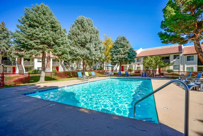 Rancho Verde Pool