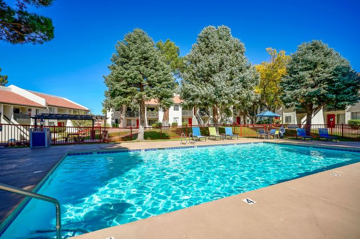 Rancho Verde Pool
