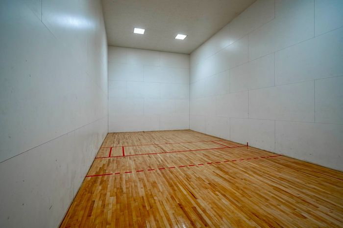 Sungate Sport Court