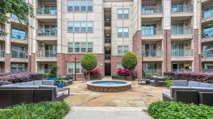 HiLine Heights Apartments, Houston, Texas