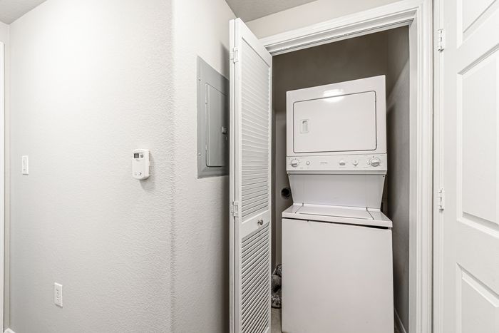 Oasis at Piney Point Apartments, Houston, Texas