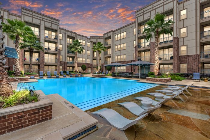 HiLine Heights Apartments, Houston, Texas