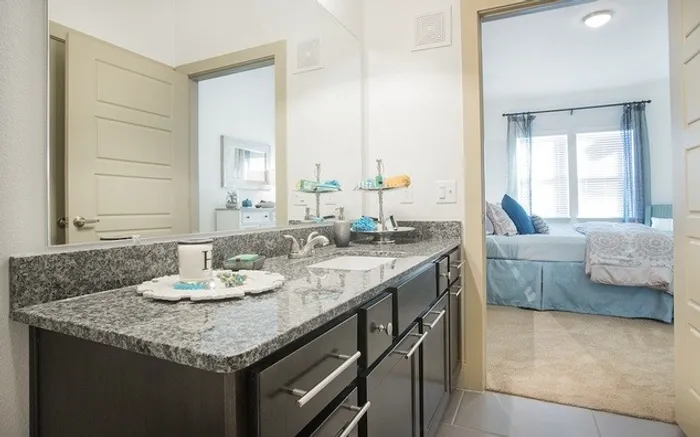 HiLine Heights Apartments, Houston, Texas