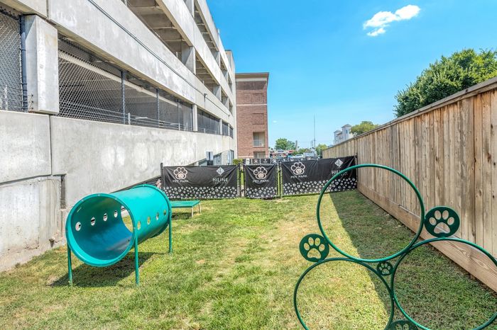 HiLine Heights Apartments, Houston, Texas