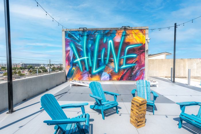 HiLine Heights Apartments, Houston, Texas