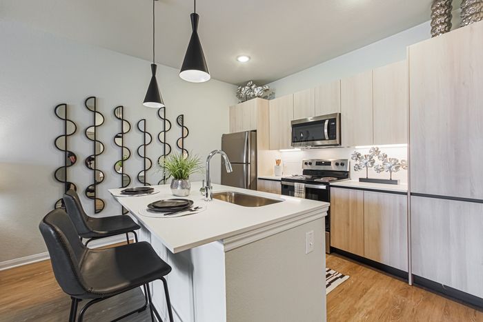 The Keegan at Mission Glen Apartments, Richmond, Texas