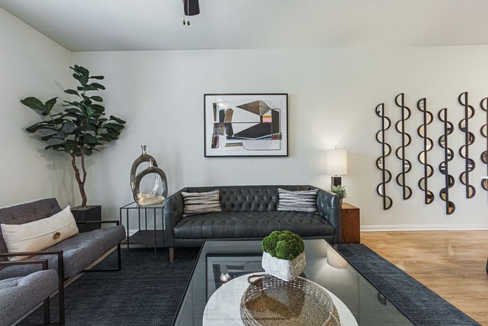 The Keegan at Mission Glen Apartments, Richmond, Texas