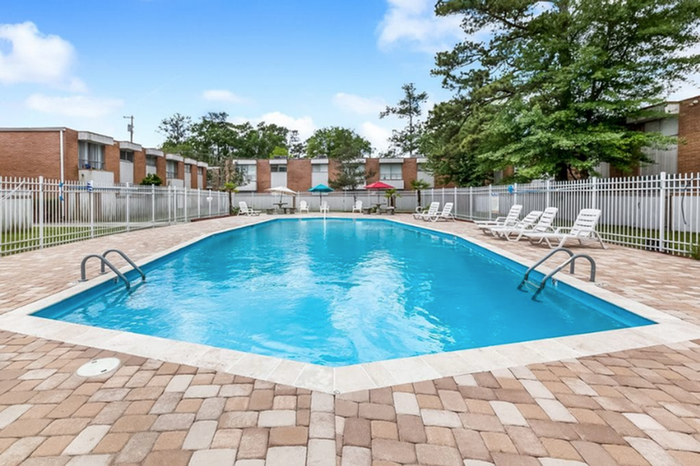 Forestwood Apartments, Slidell, Louisiana