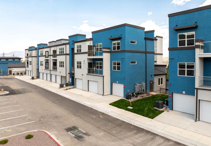 Eldorado Springs Apartments